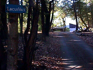 Sign on the road to Locus Voci