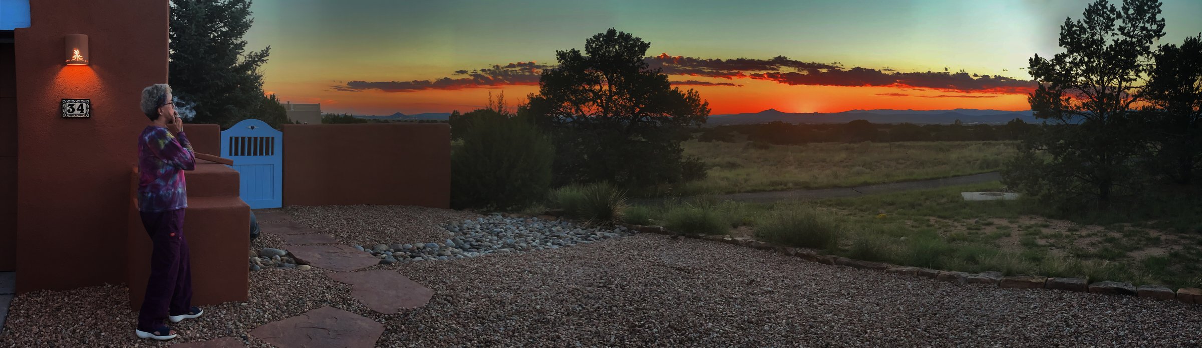 Panoramic high-desert sunset